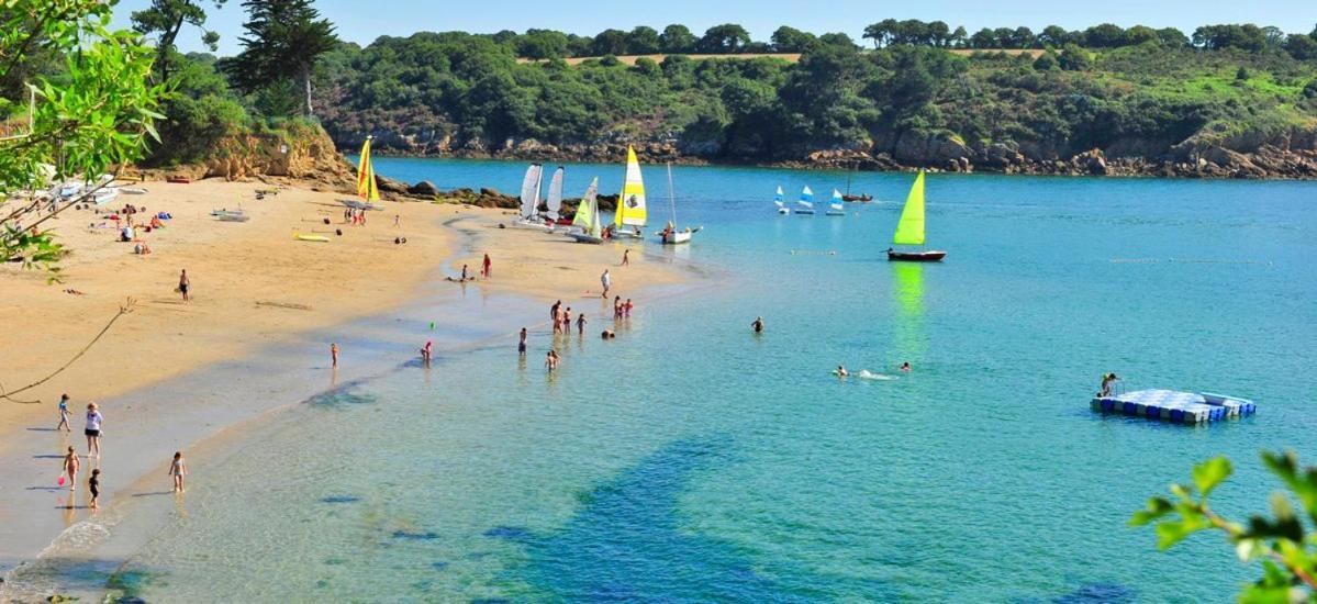 Maison Bord De Mer Avec Jacuzzi Névez Kültér fotó